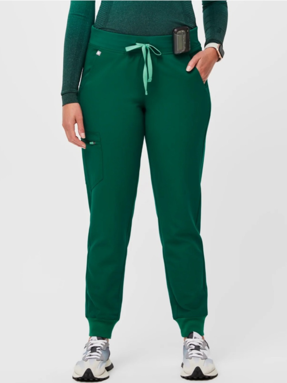 Hunter Green Zamora™ - Jogger Scrub Pants, M
